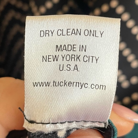 Tucker NYC Silk Blend Dot Patterned Off Shoulder Top, Size XS - Picture 7 of 7